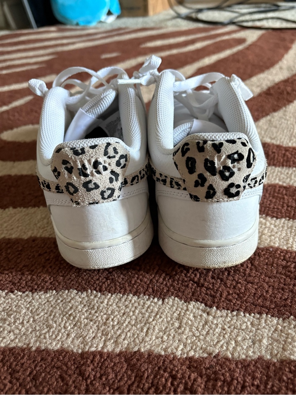 Nike White Leather Low-Top Sneakers with Leopard Swoosh - Picture 2 of 4